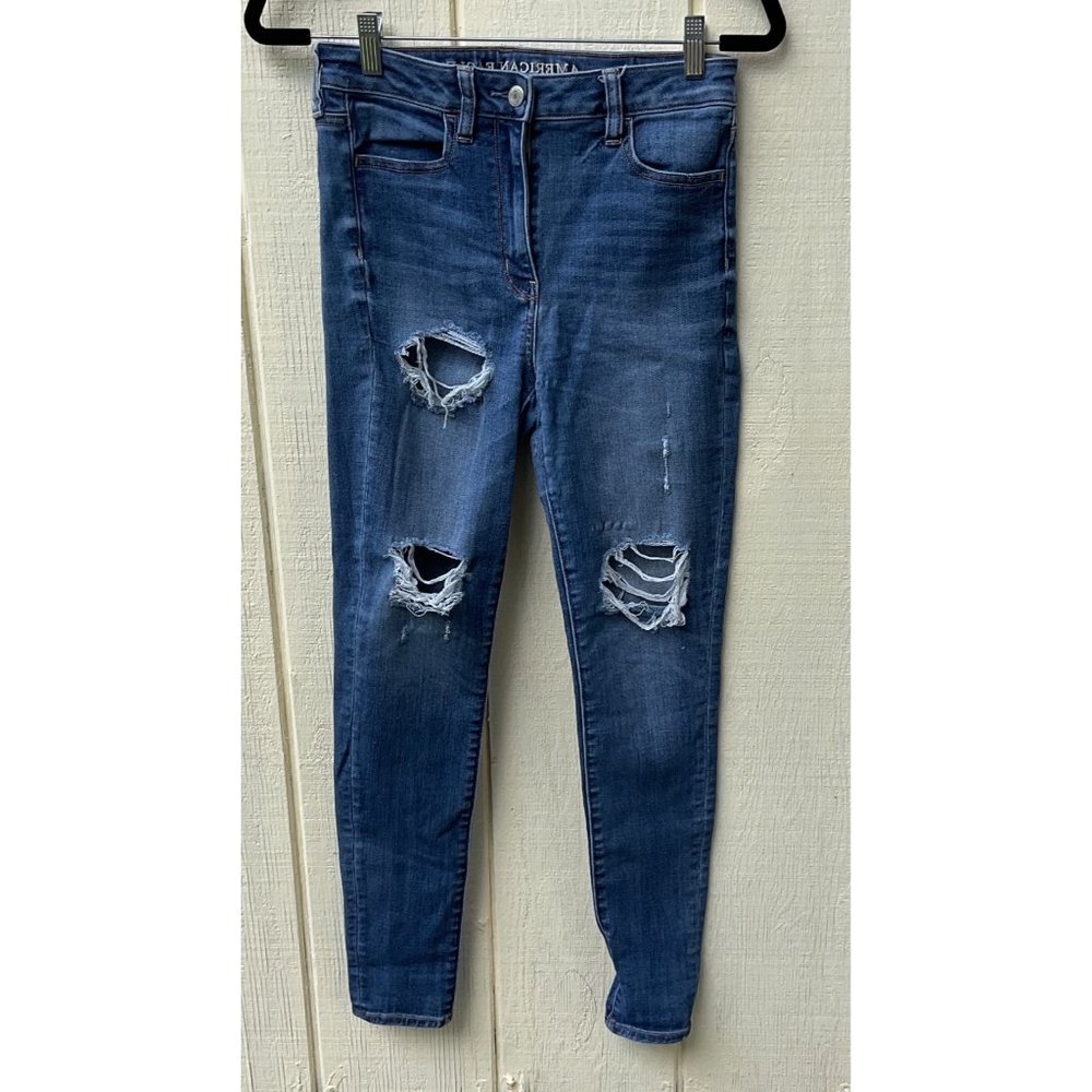 American Eagle Super‎ High Rise Jeggings Size 4 Distressed Blue Distressed